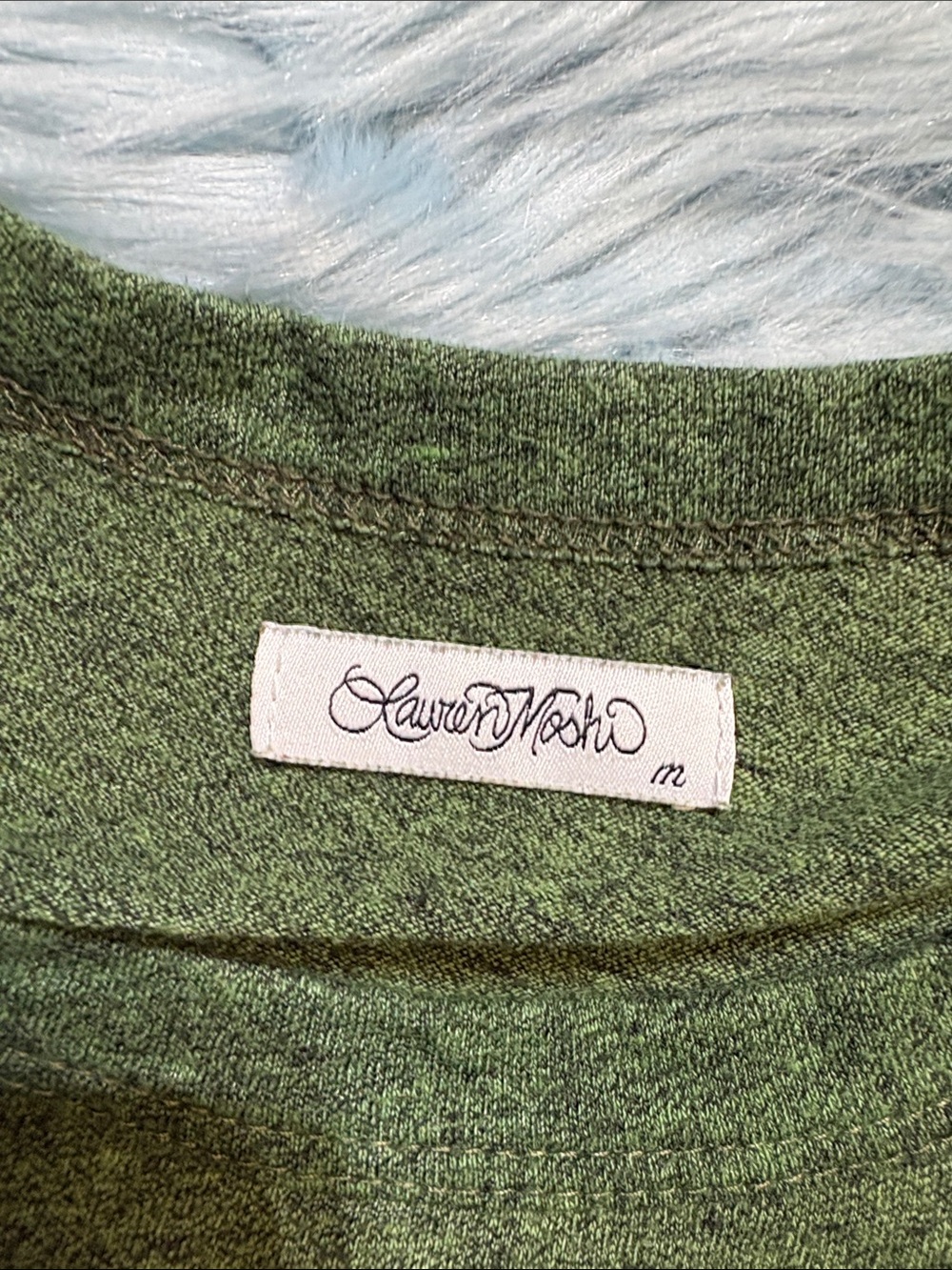 Lauren Moshi PEACE Daisy Green Short Sleeve Tee sz M - Picture 5 of 7